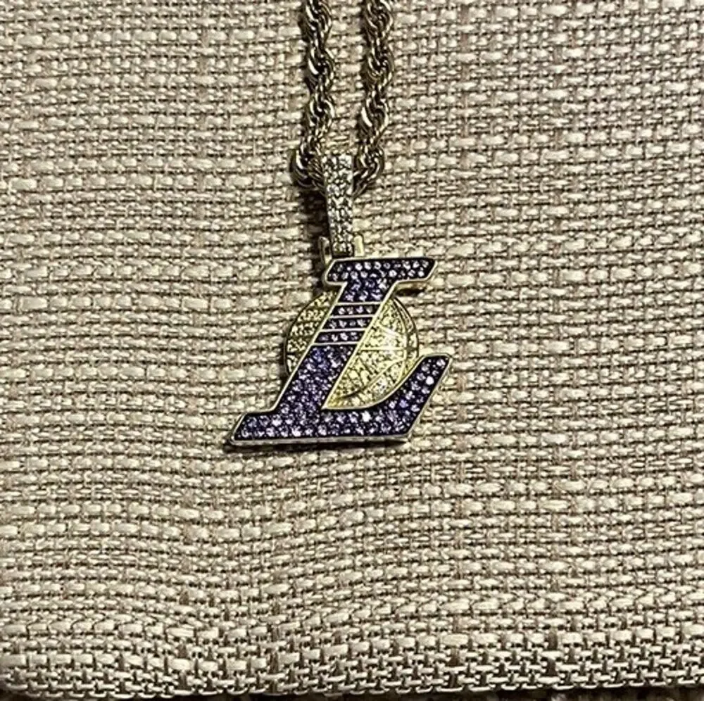 Lakers NBA Gold Plated Pendant And Chain GLD